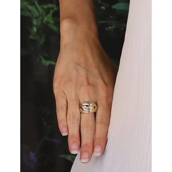 14k Yellow Gold Natural Blue Sapphire and Diamond Dome Ring Size 10 3/4 - Picture 3 of 7